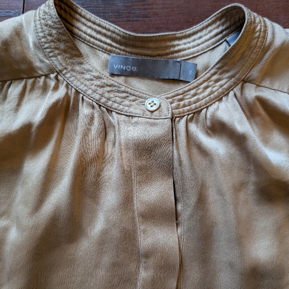 Vince Women's 100 Silk Gold Blouse Top Spring Office Workwear Going Out Career - Picture 2 of 7